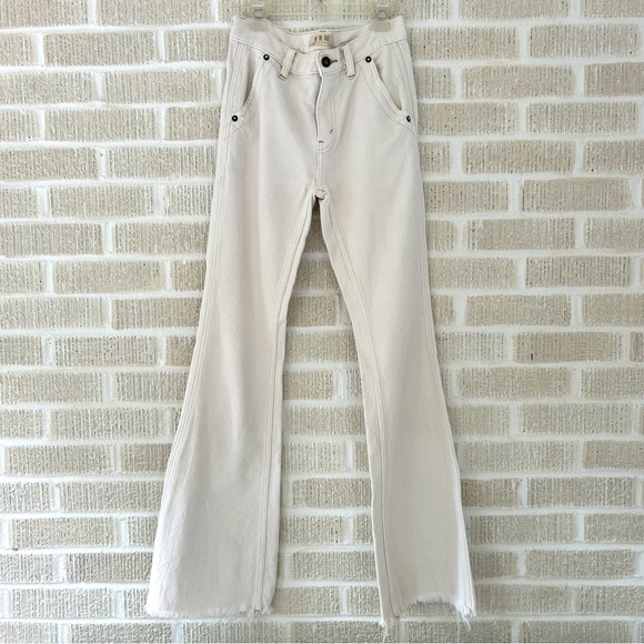 FREE PEOPLE Off White Denim Boot Cut Jeans - Picture 1 of 12